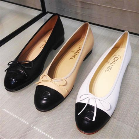 chanel ballerinaskor|Chanel style ballet flats.